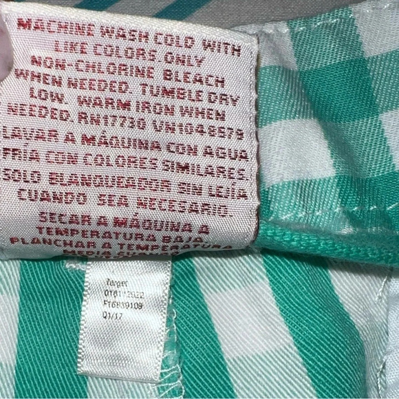 MERONA, 14, gingham, green/ white check print 4pocket, button zip shorts - Picture 4 of 5